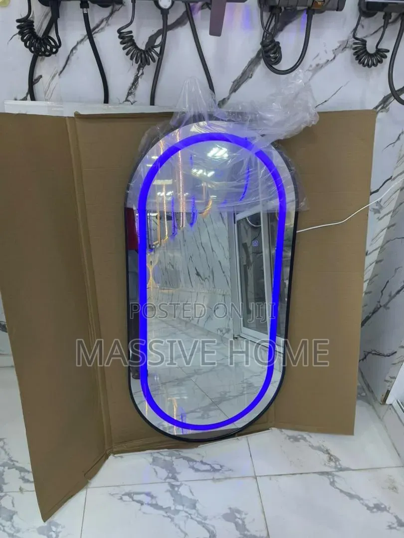 60*80cm High Quality Frame Mirror With Three Light