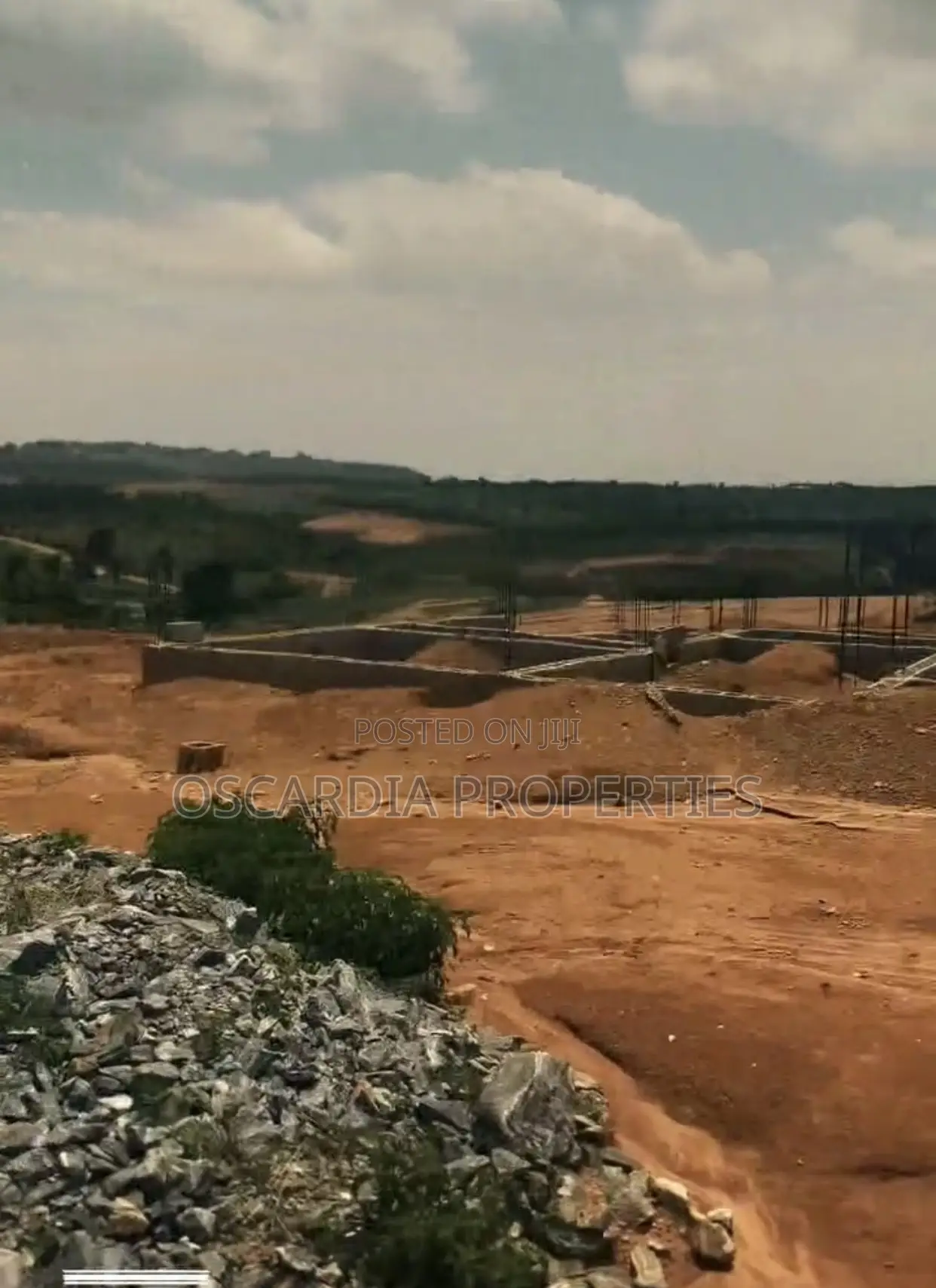 For Sale at Apo Tafyi, Abuja 10 Hectares Mixed-Use,Price: ₦4 Billion