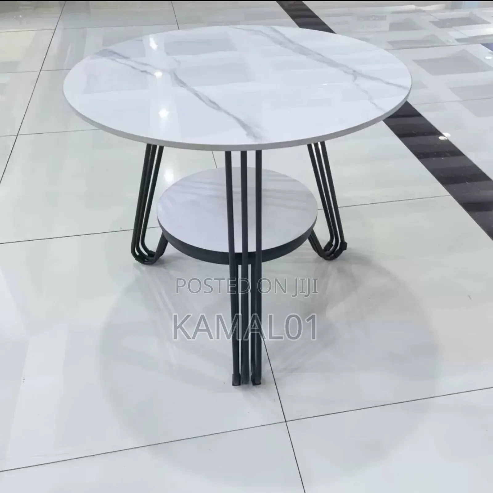 2 Tier Round Coffee Table With Couch Edge