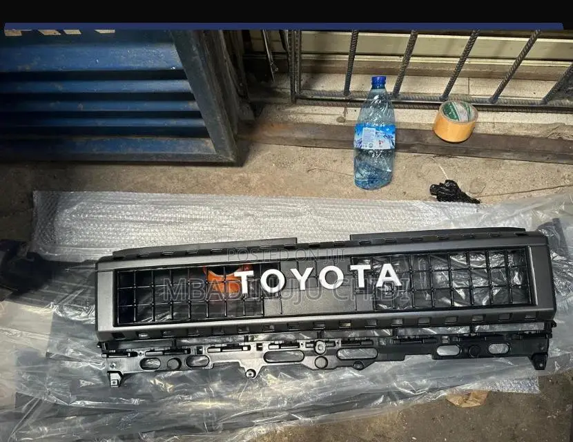 Front Grille Prado 2024