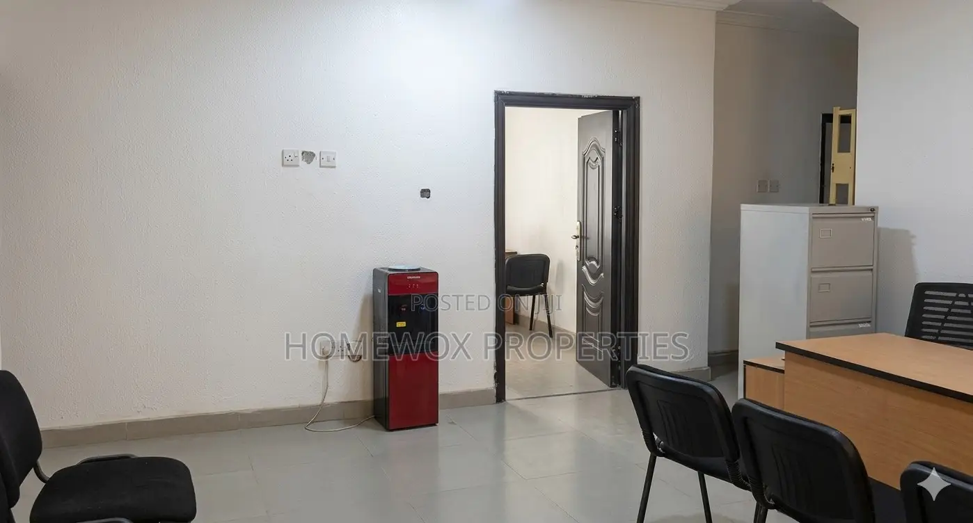 5bdrm Duplex in Woji for sale