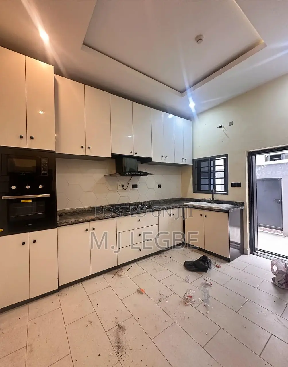 4bdrm Duplex in Ikate, Lekki for rent