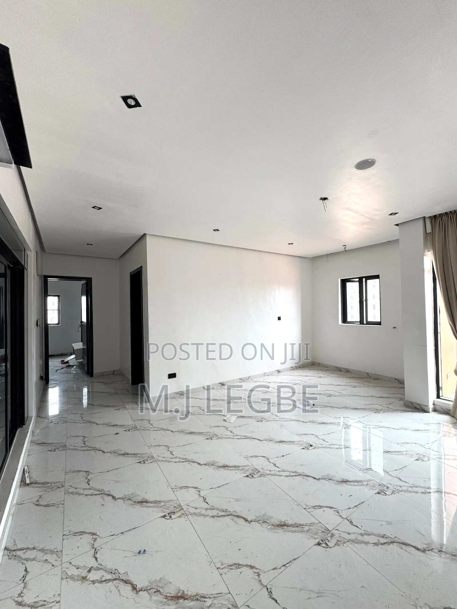 2bdrm Apartment in Ikate, Lekki for rent
