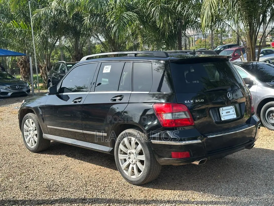 Mercedes-Benz GLK-Class 2010 Black
