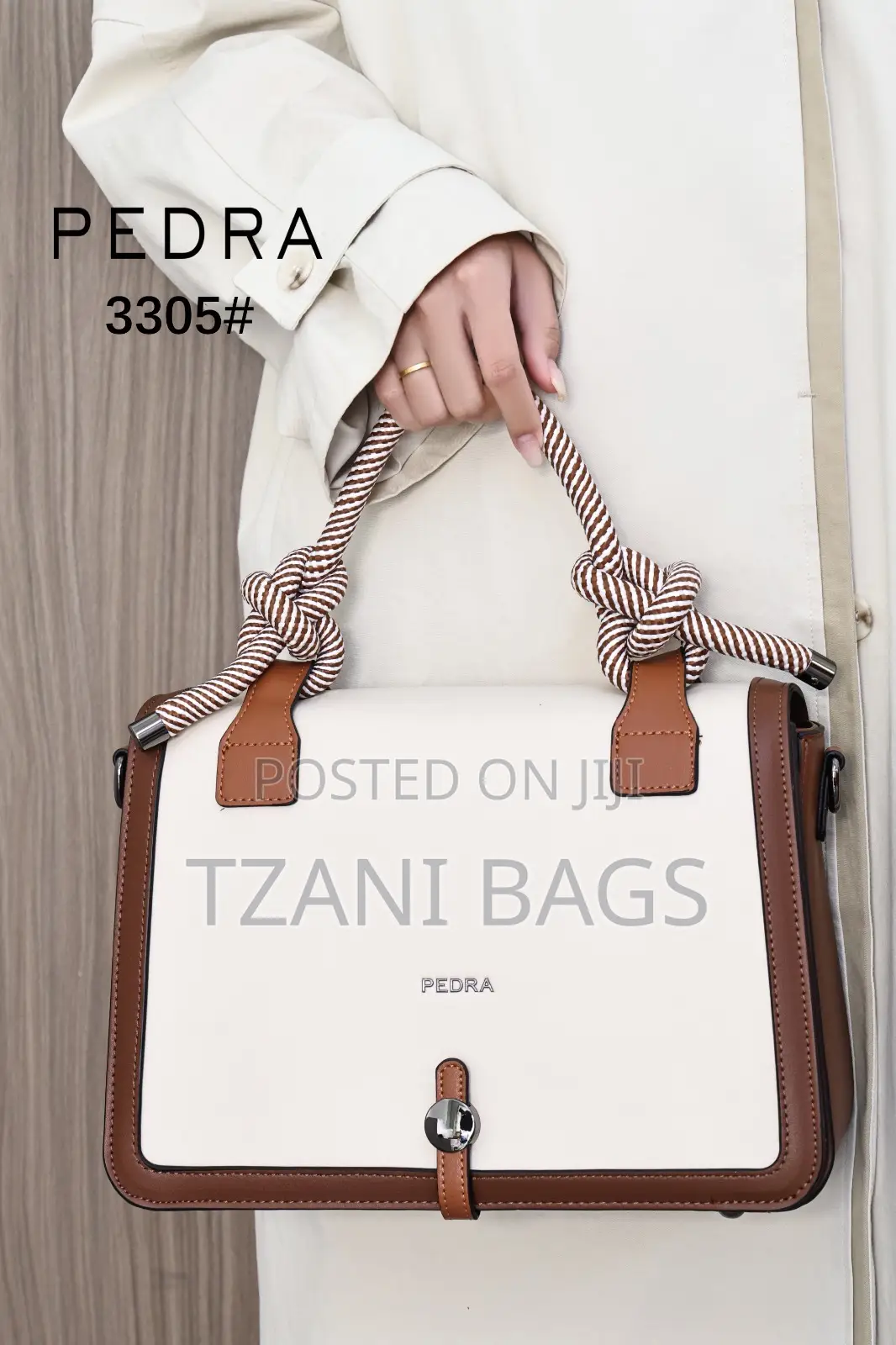 Pedra 2 in 1 Handbag