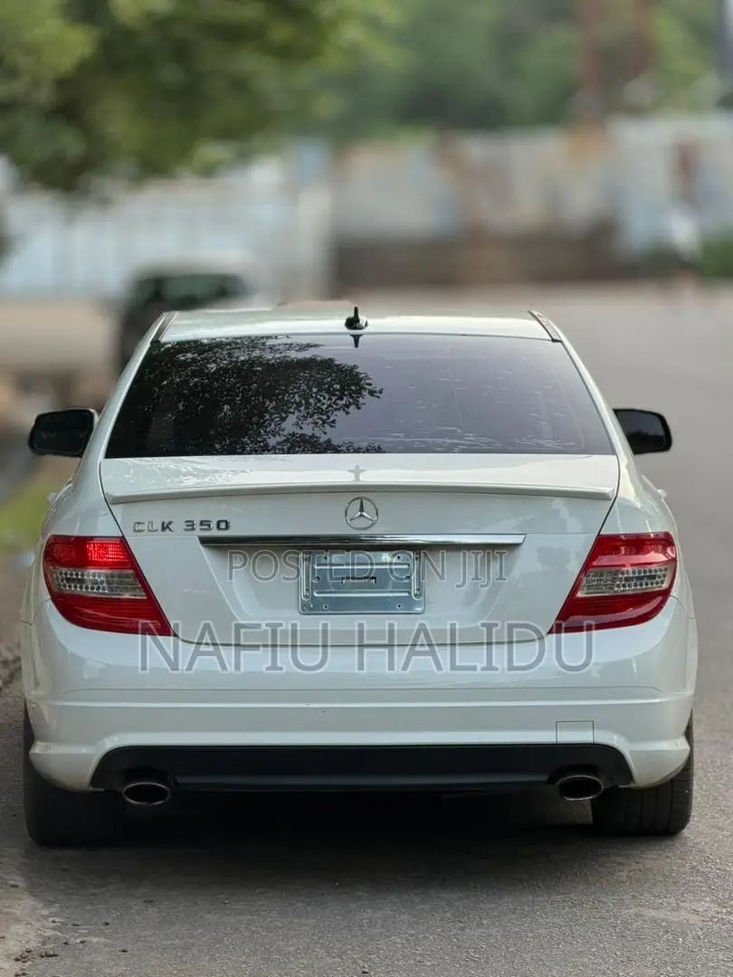 Mercedes-Benz CLK 2009 White