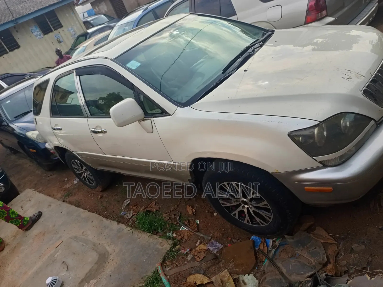 Lexus RX 2000 White
