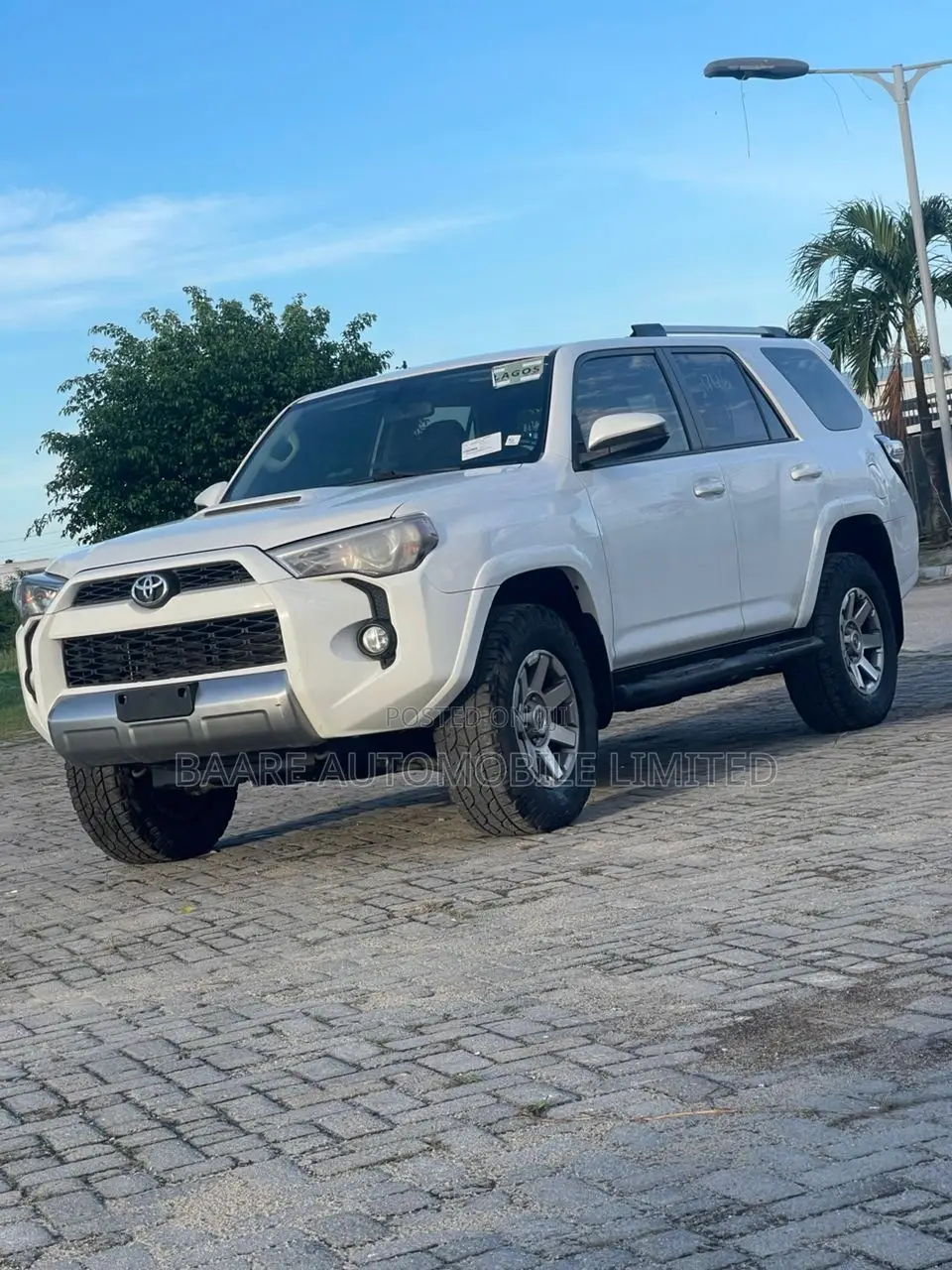 Toyota 4-Runner SR5 4dr SUV 4WD (4.0L 6cyl 5A) 2015 White
