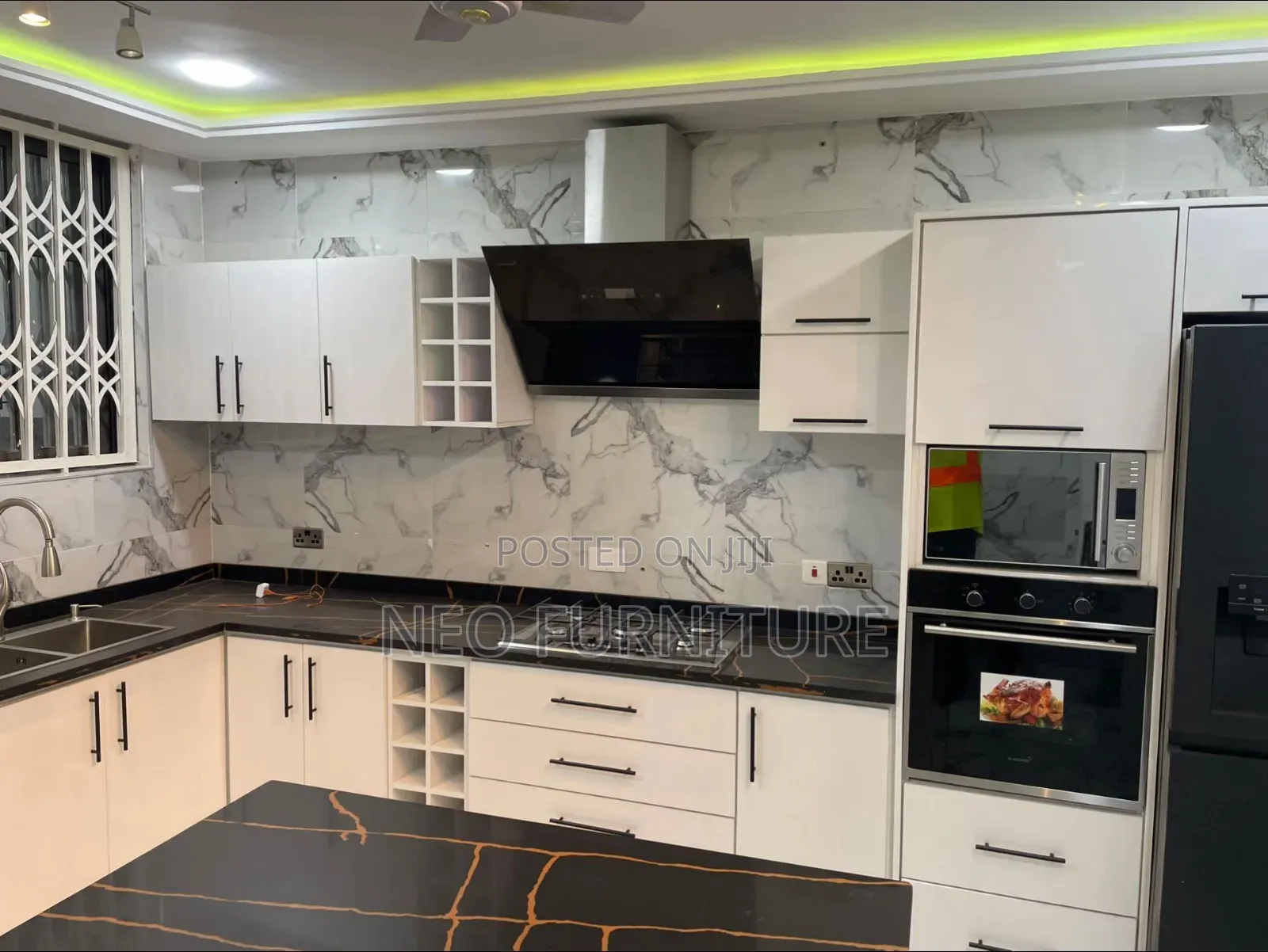 Morden Kitchen Cabinets
