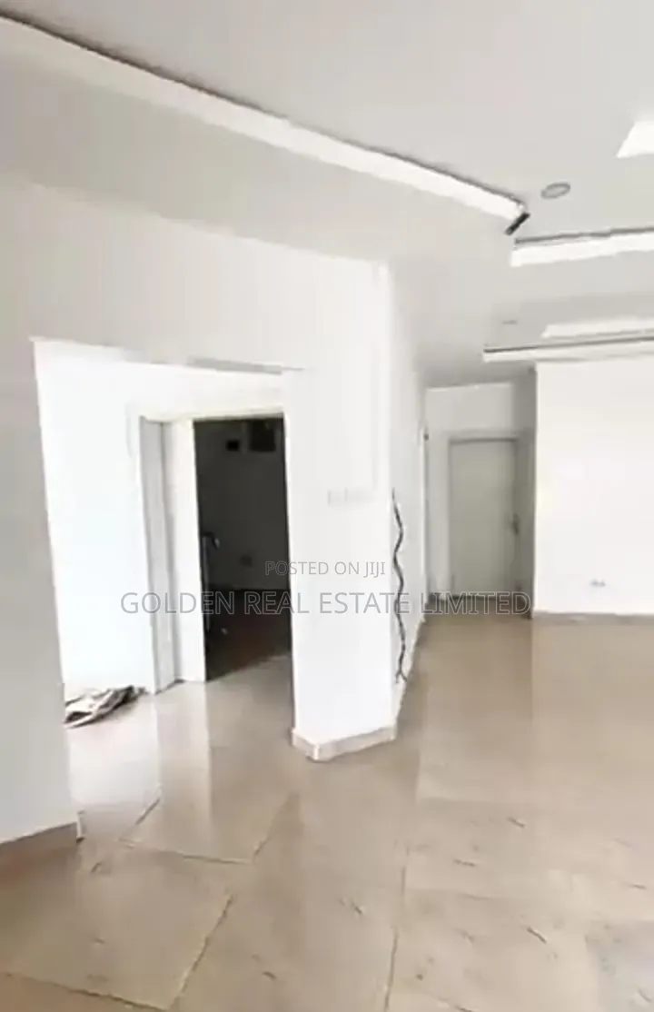5bdrm Duplex in Lokogoma for sale