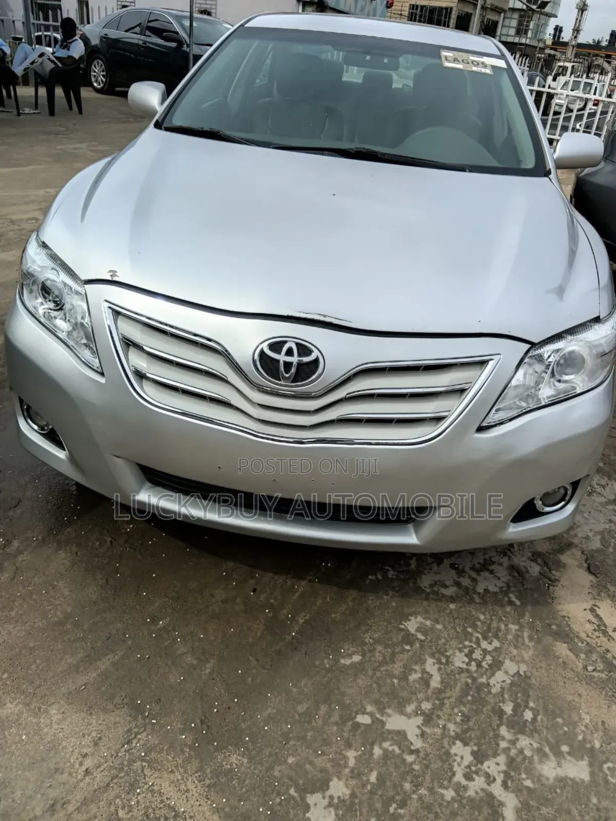 Toyota Camry 2010 Silver