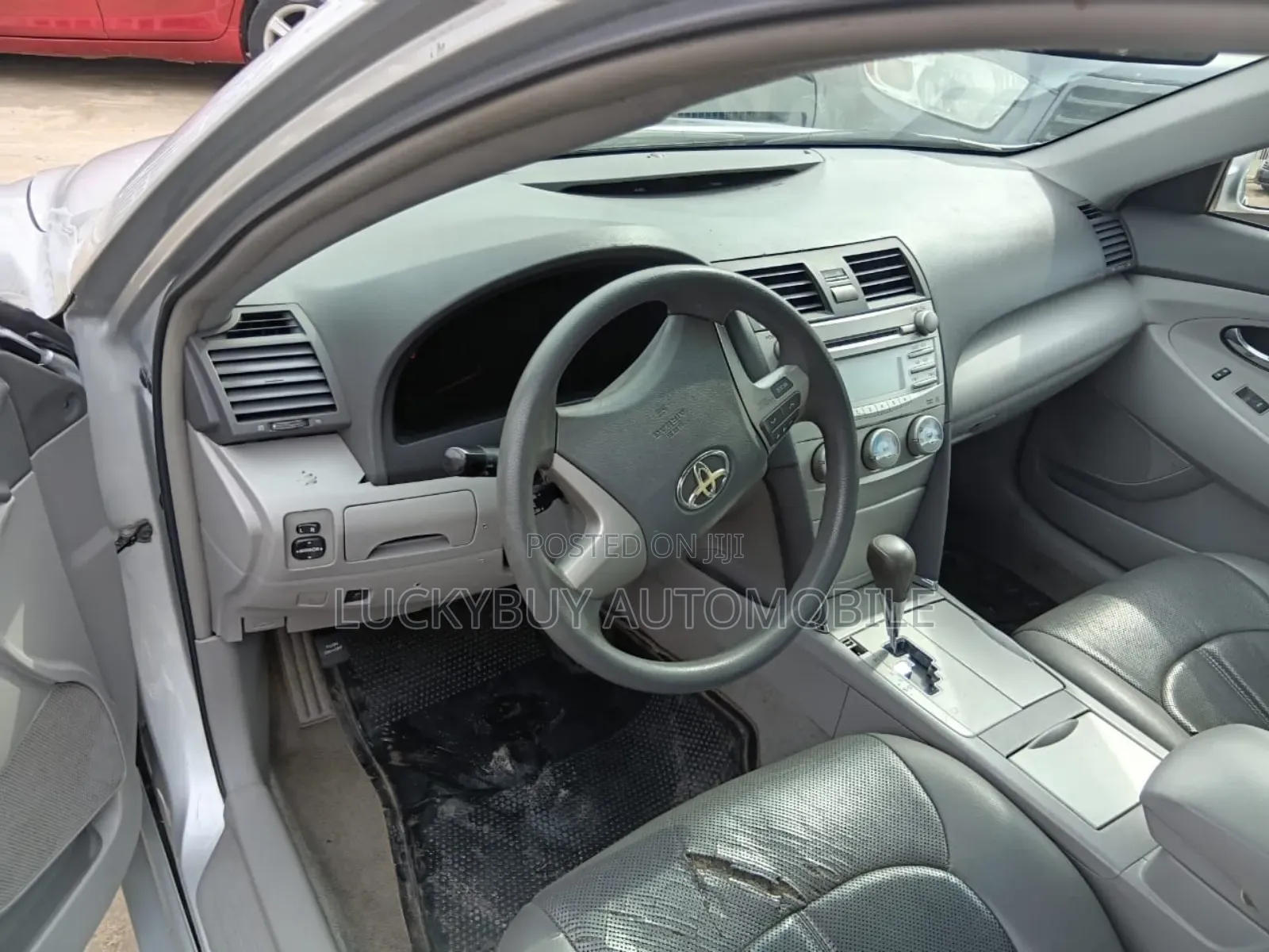 Toyota Camry 2010 Silver
