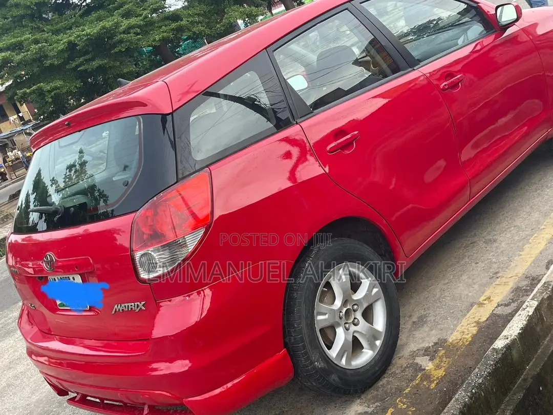 Toyota Matrix 2005 Red