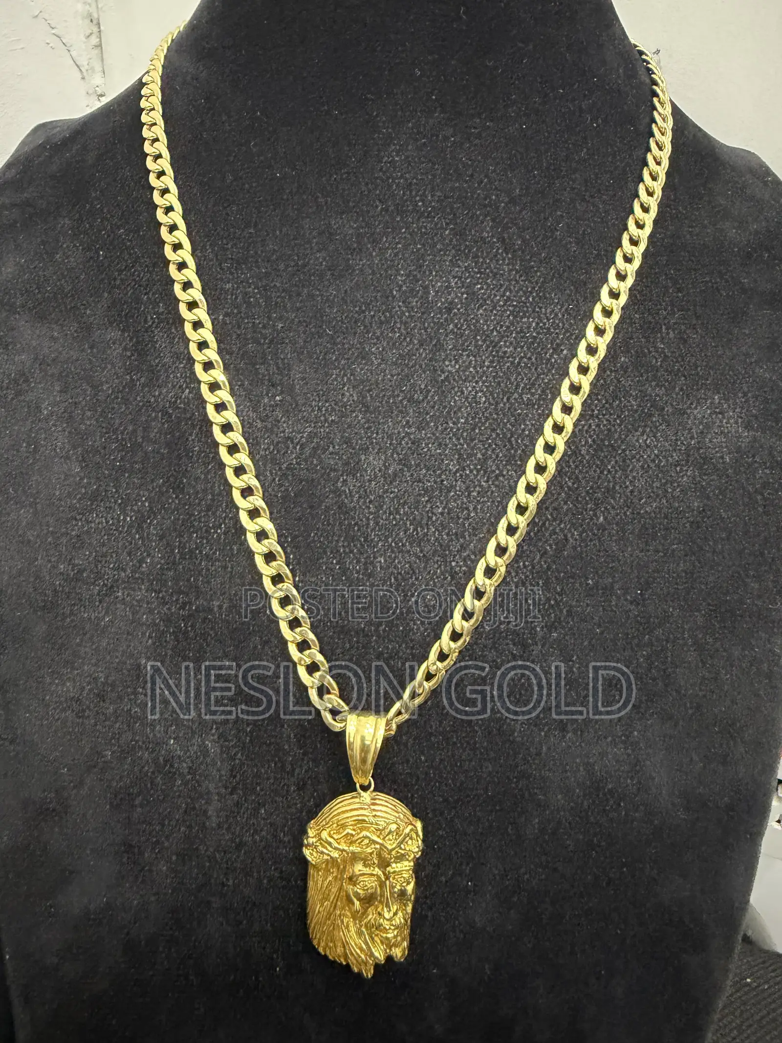 Pure Italy 750 Tested 18karat Cuban With Jesus Piece