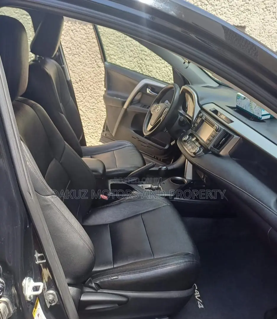 Toyota RAV4 2015 Black