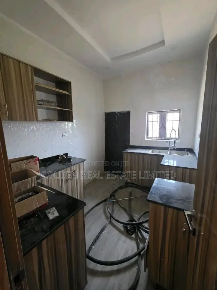 3bdrm Duplex in Guze for sale