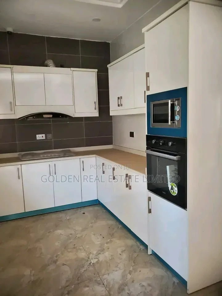 4bdrm Duplex in Maitama for rent