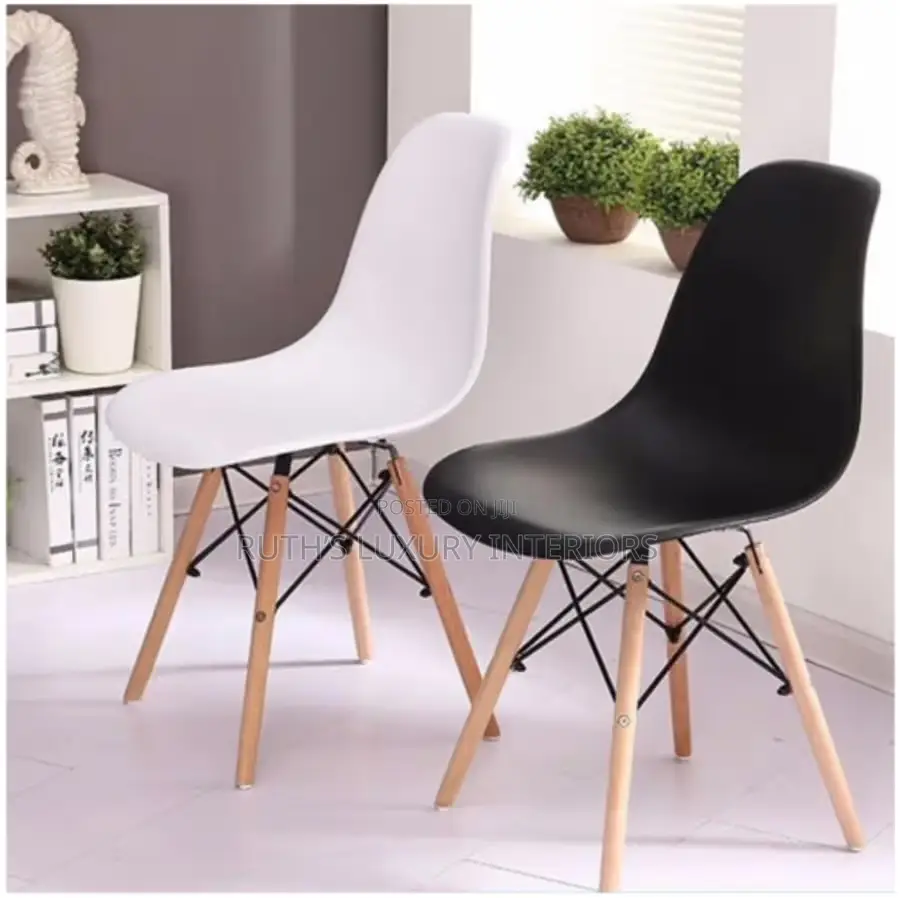Set of 2 Strong Dining / Restaurant Chairs Furniture