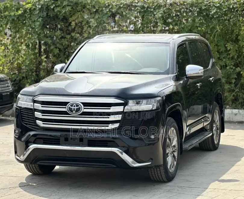 Toyota Land Cruiser 2022 Black