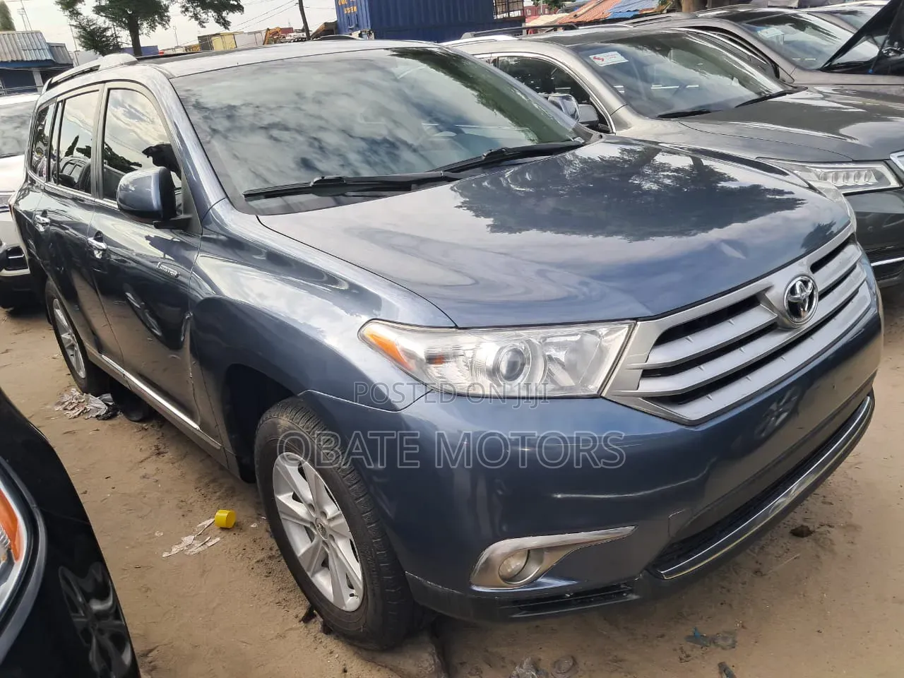 Toyota Highlander Limited 3.5l 4WD 2013 Blue