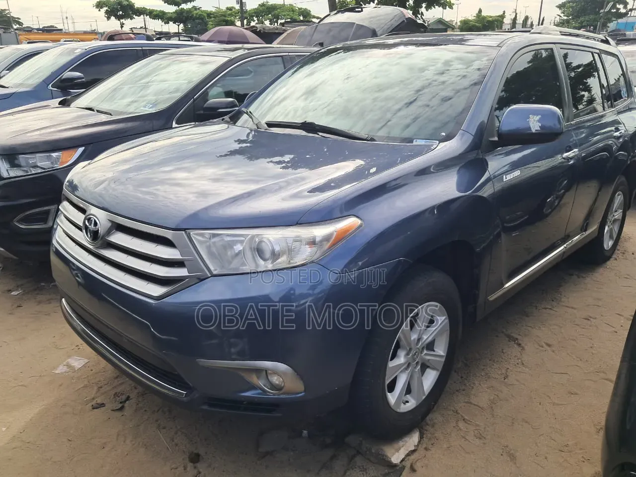Toyota Highlander Limited 3.5l 4WD 2013 Blue