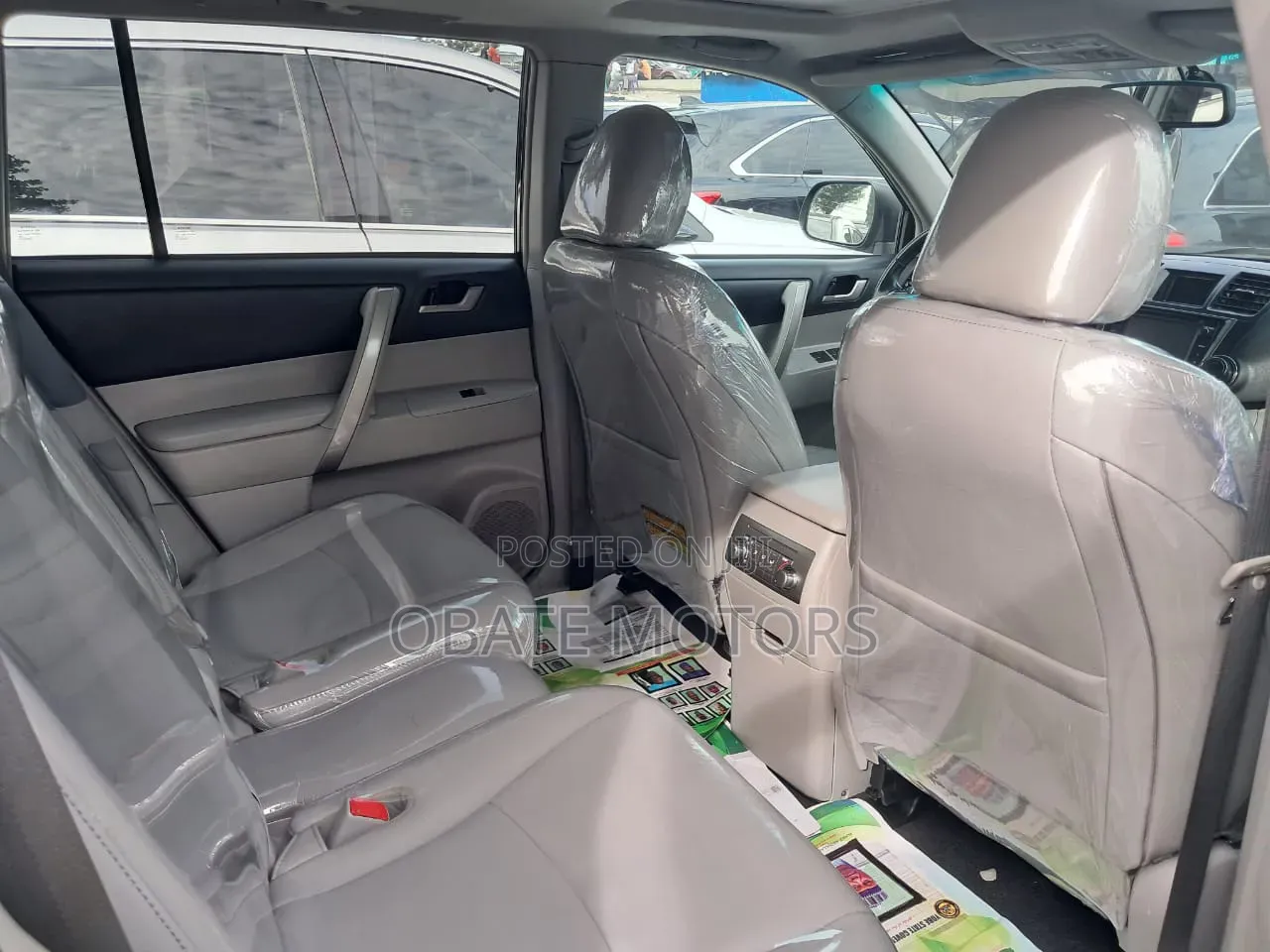 Toyota Highlander Limited 3.5l 4WD 2013 Black
