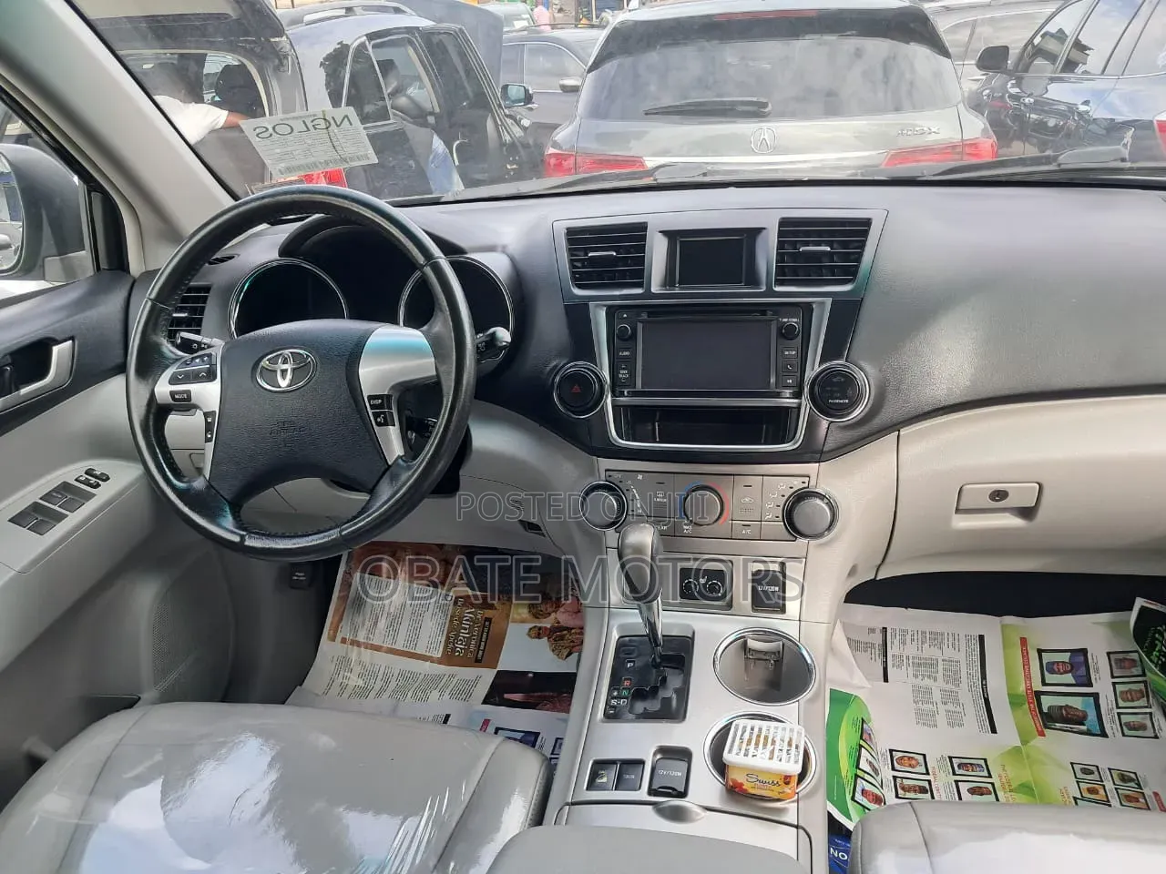 Toyota Highlander Limited 3.5l 4WD 2013 Black