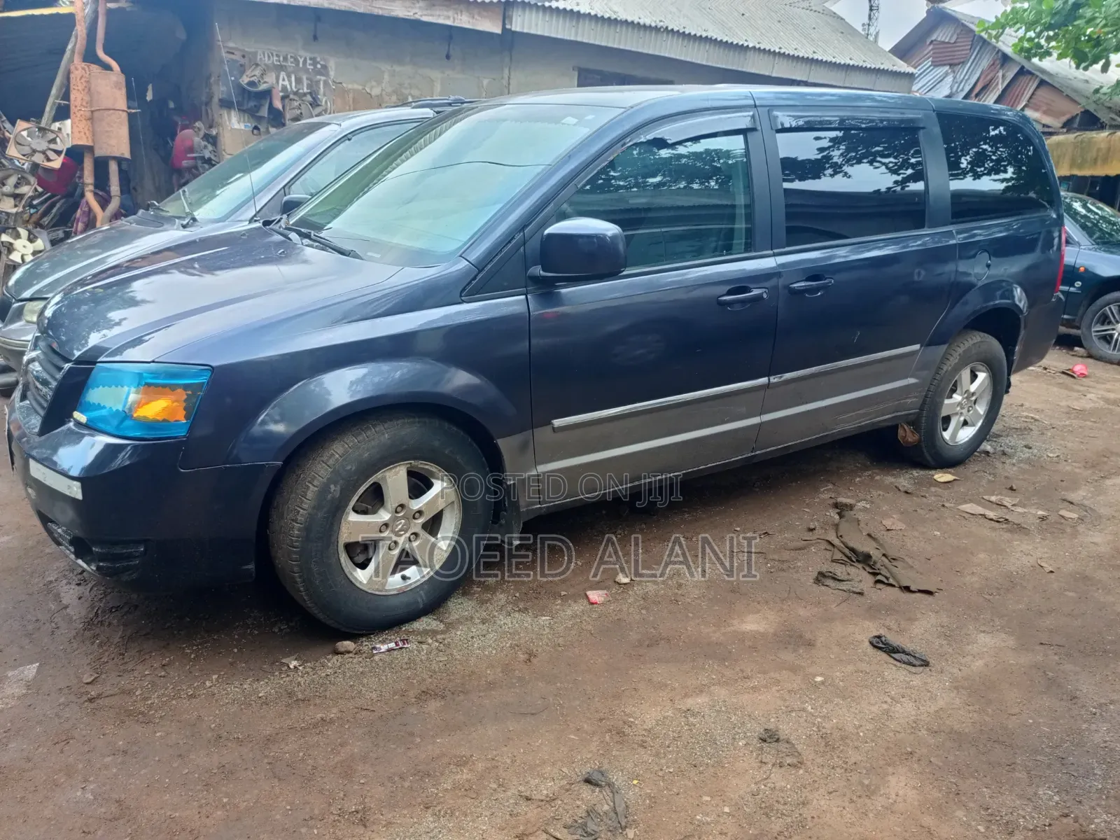 Dodge Caravan 2008 Blue