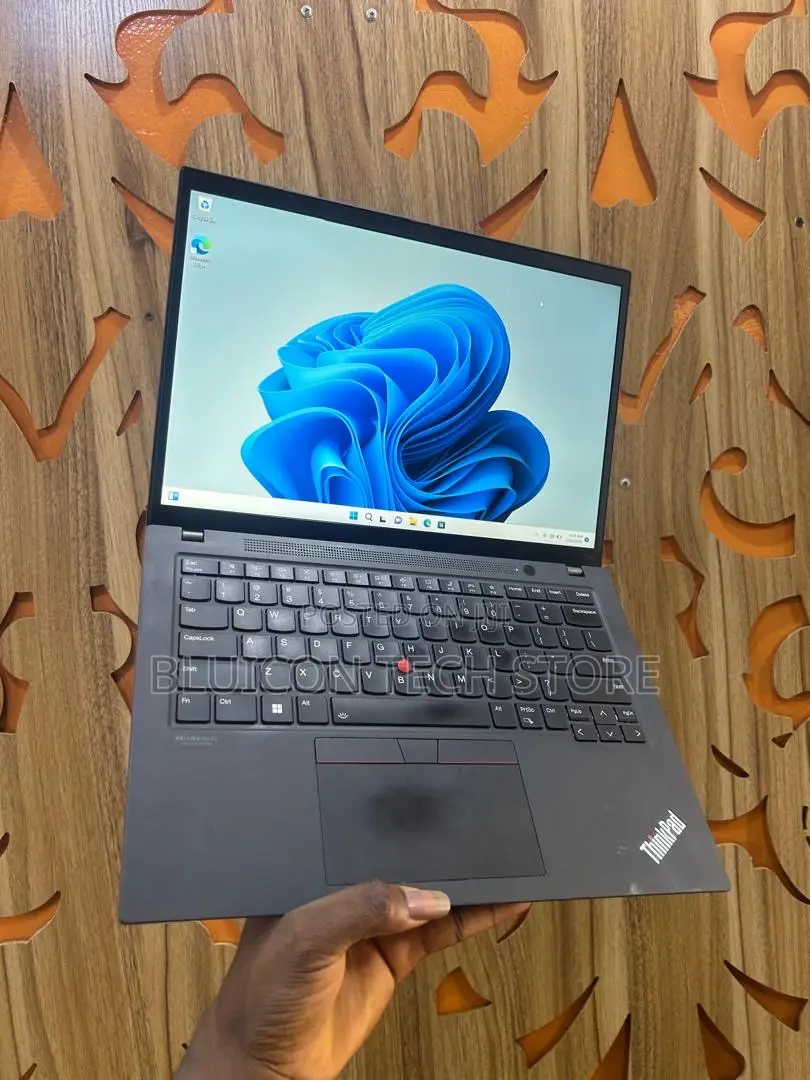 Laptop Lenovo ThinkPad T14 G3 16GB Intel Core i5 SSD 256GB