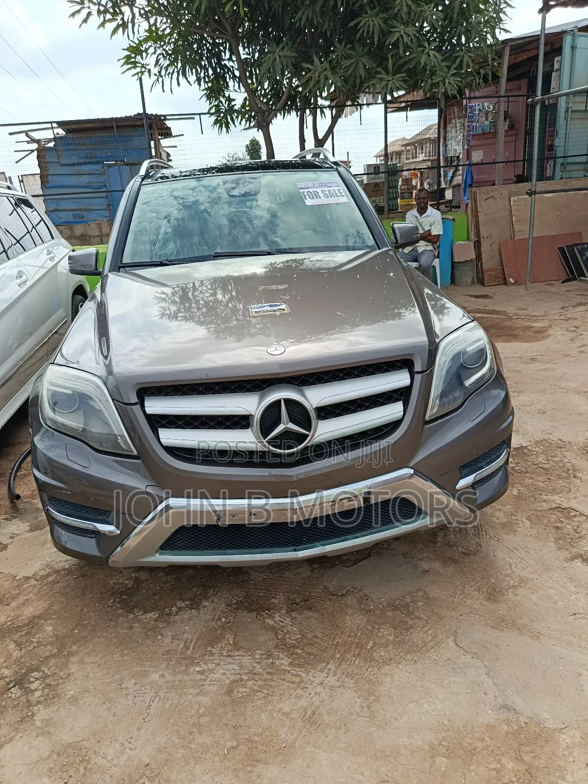 Mercedes-Benz GLK-Class 350 4MATIC 2013 Brown