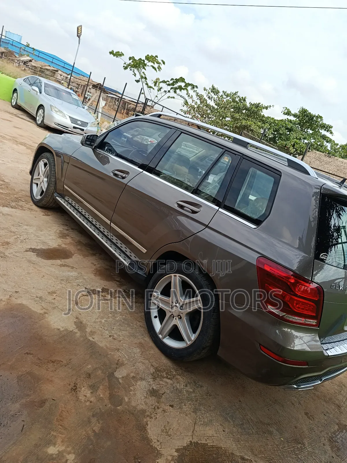 Mercedes-Benz GLK-Class 350 4MATIC 2013 Brown