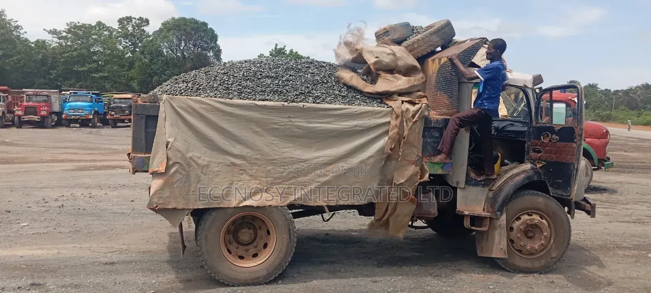 Reliable Volume Supply: Granite, Chippings, and Base Materials