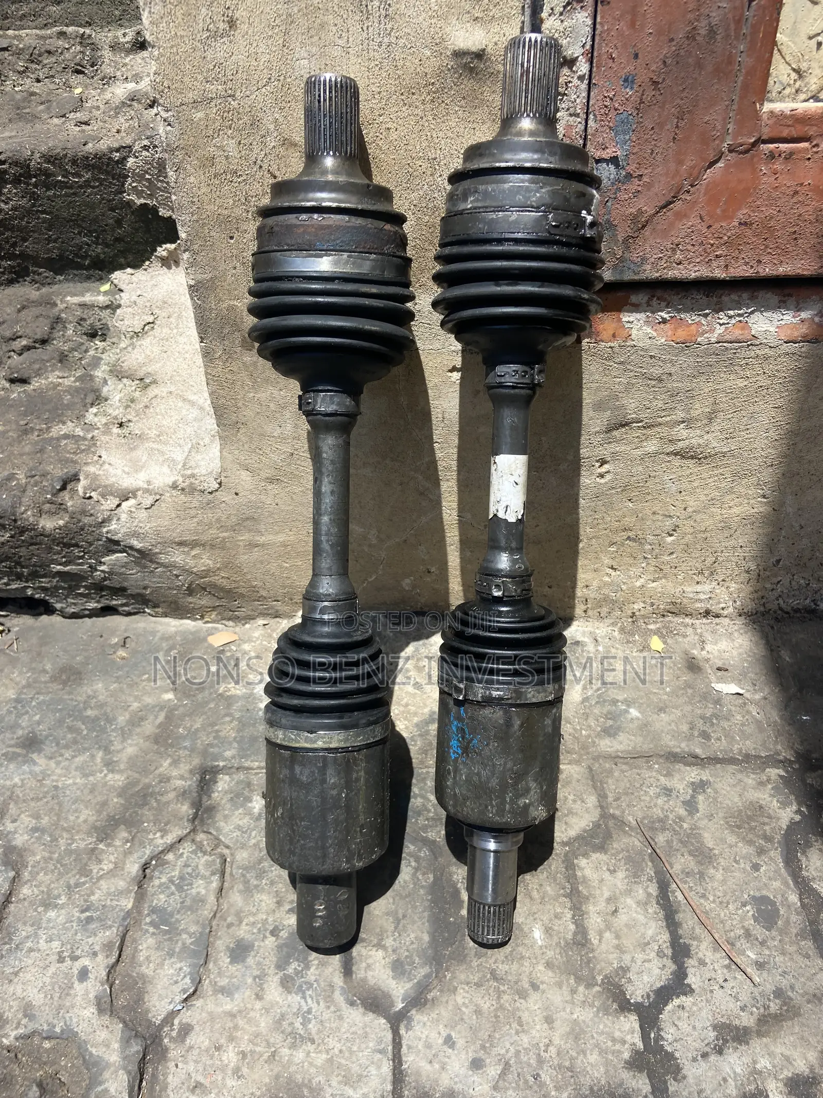 Set of Front Driving Shaft C300 (W204)/ Front Shaft 204 4matic