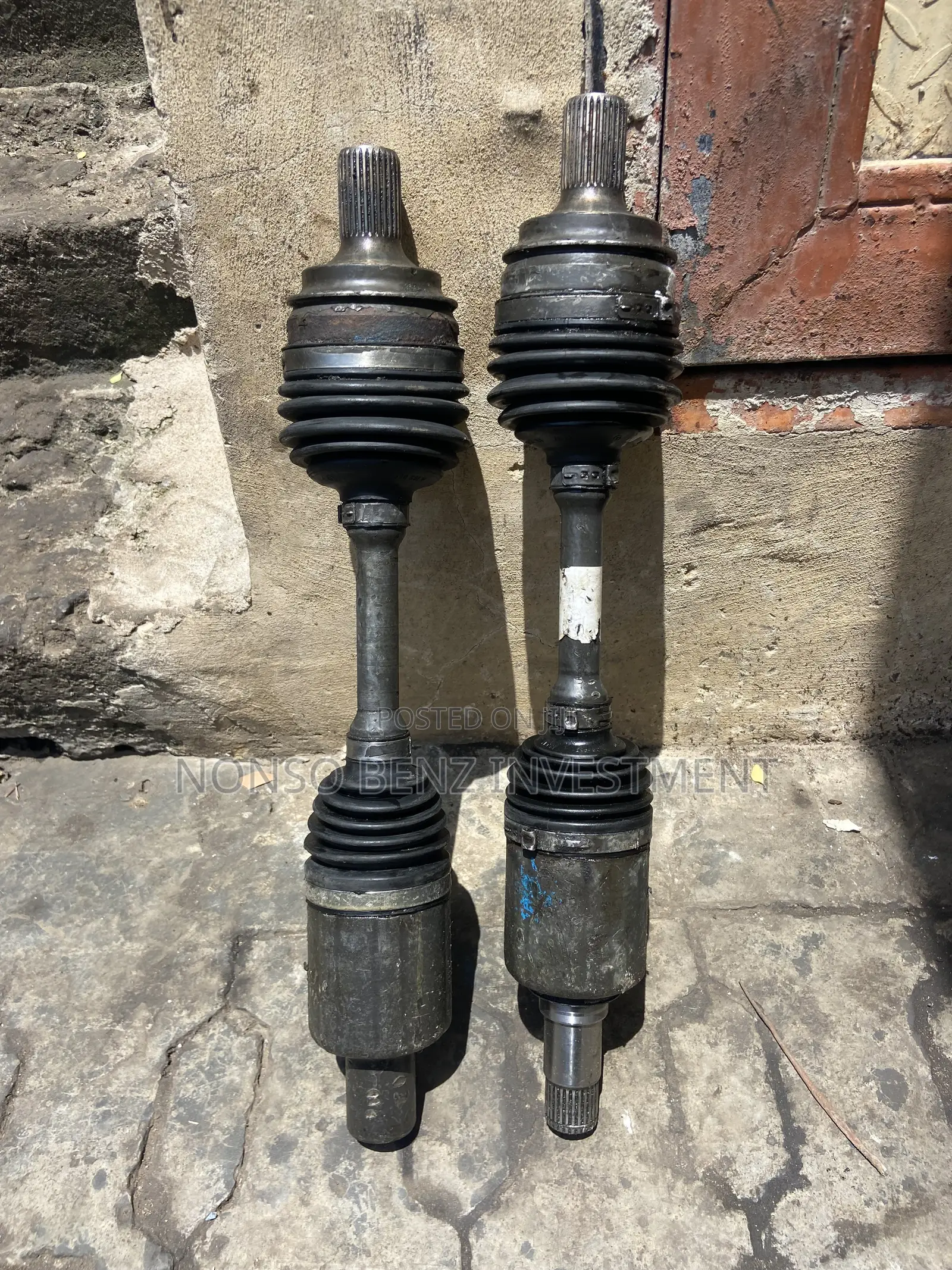 Set of Front Driving Shaft C300 (W204)/ Front Shaft 204 4matic