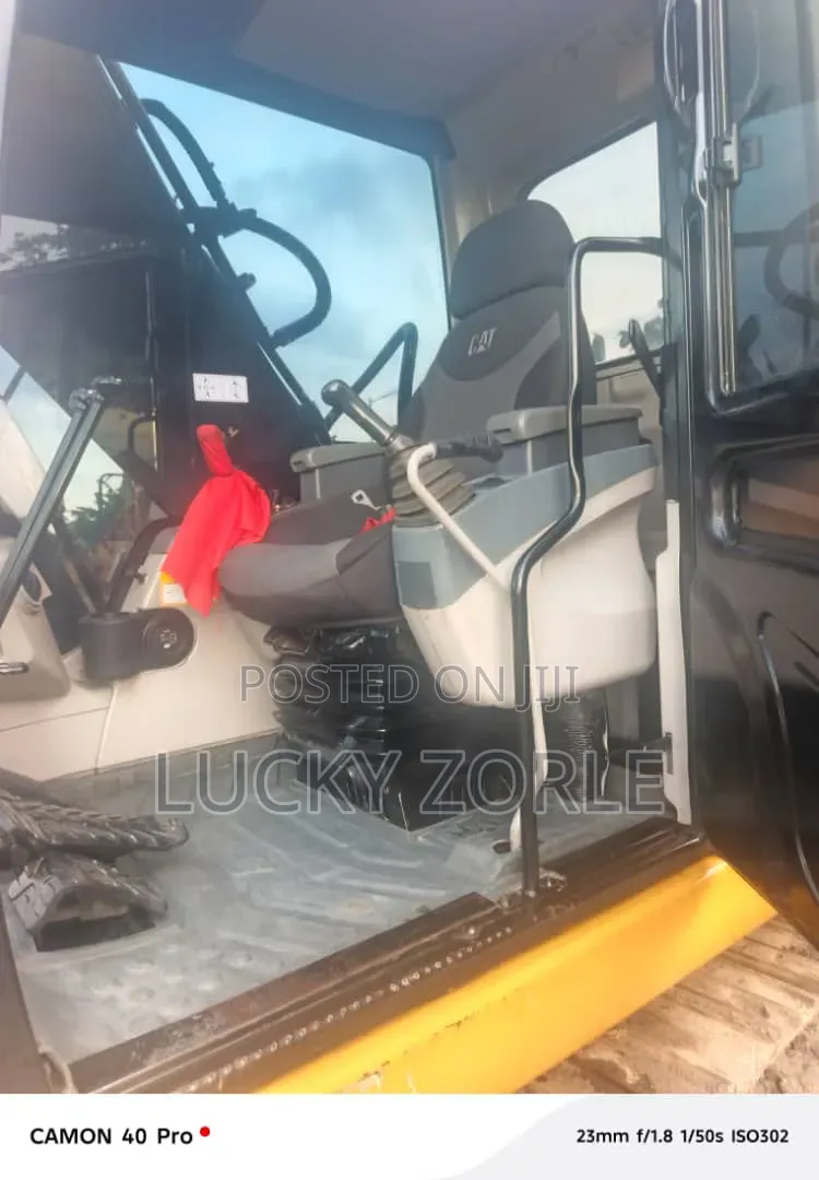 320cl Excavator for Sale