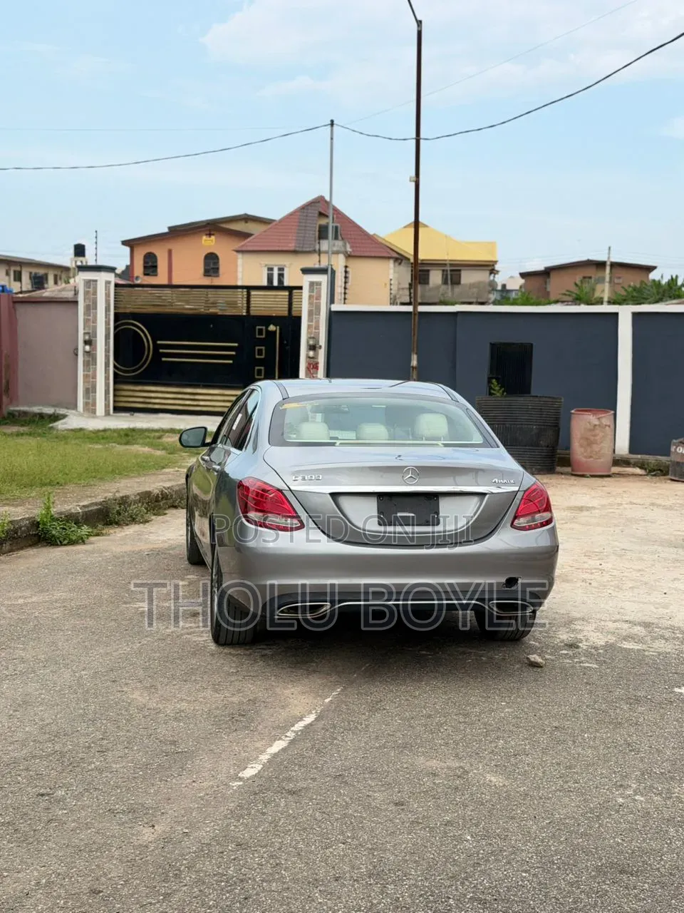 Mercedes-Benz C300 Base AWD 4Matic Sedan (2.0L 4cyl 7A) 2015 Gold