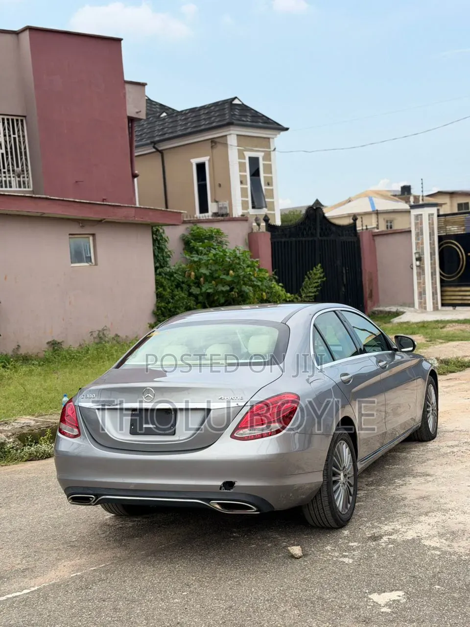 Mercedes-Benz C300 Base AWD 4Matic Sedan (2.0L 4cyl 7A) 2015 Gold