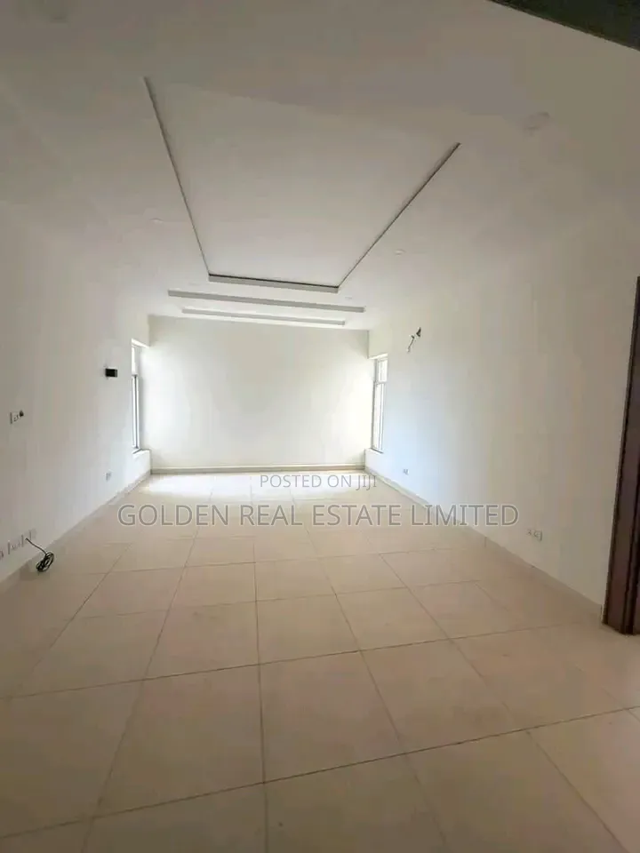 4bdrm Duplex in Utako for rent