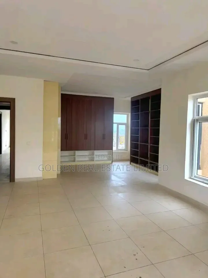 4bdrm Duplex in Utako for rent
