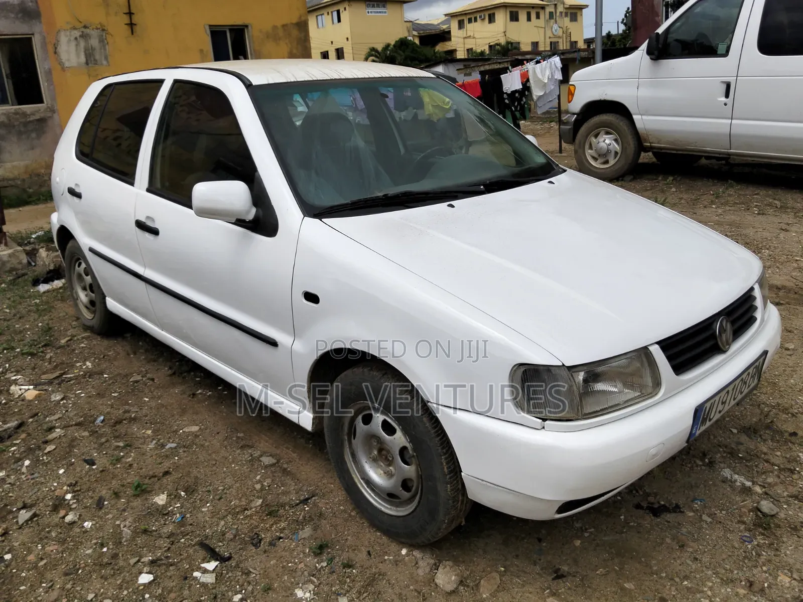 Volkswagen Polo 2000 White