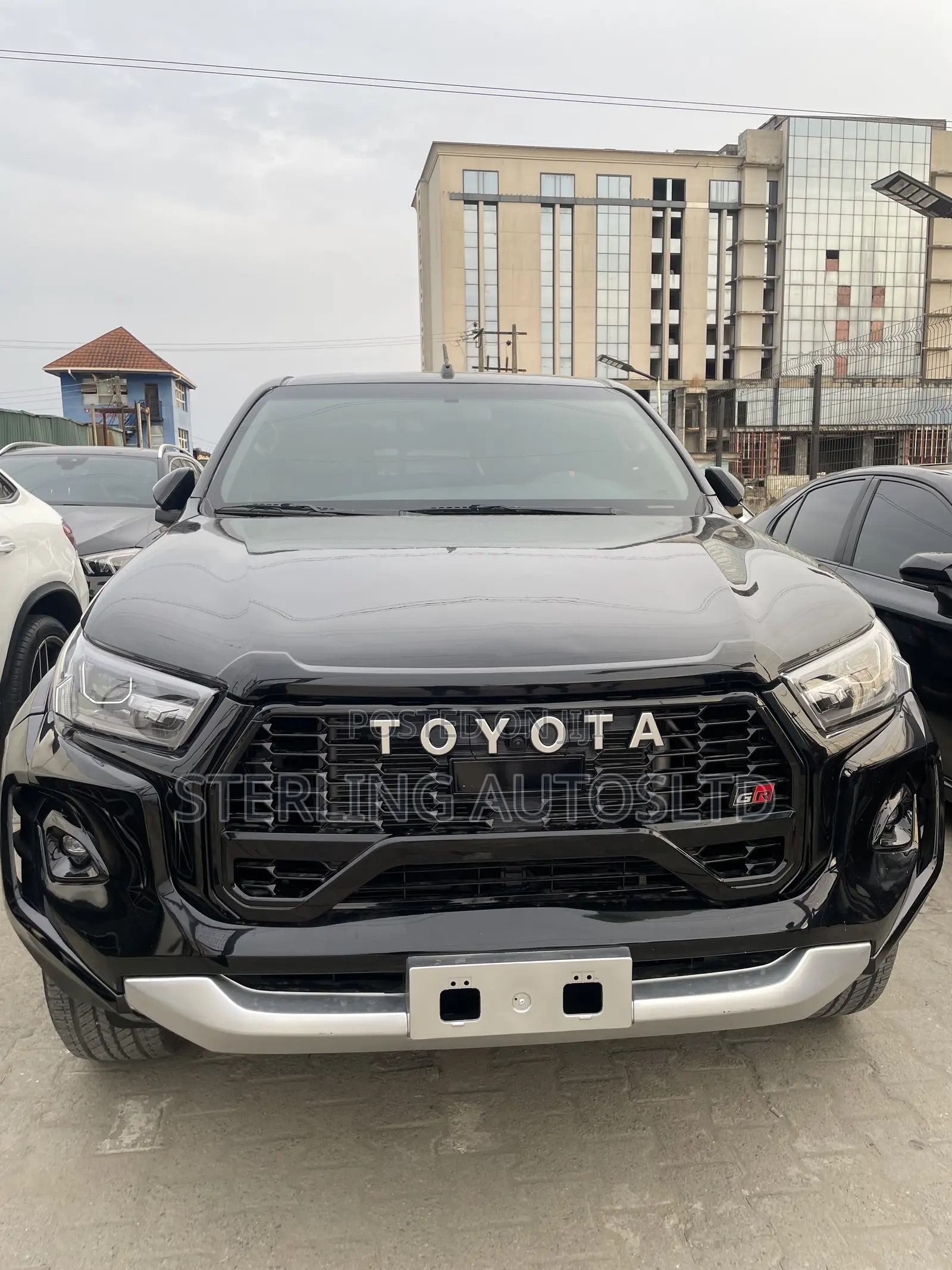 Toyota Hilux 2023 Black