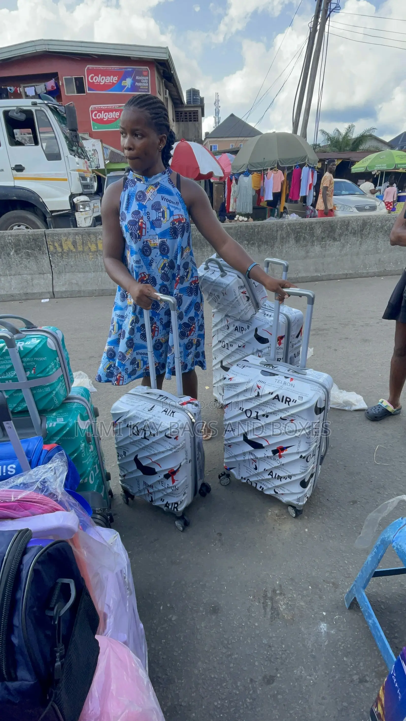 Small Size of Luggage 30,000