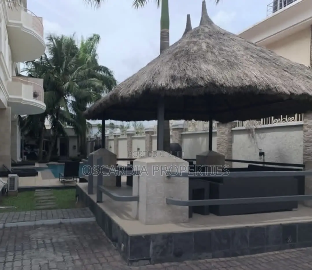 4bdrm Block of Flats in Mini Estate, Banana Island for sale
