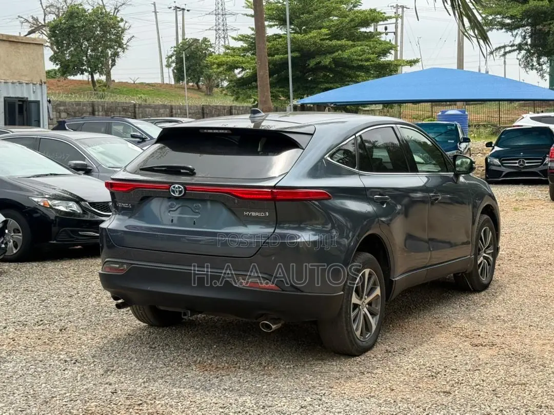 Toyota Venza Limited 2022 Gray