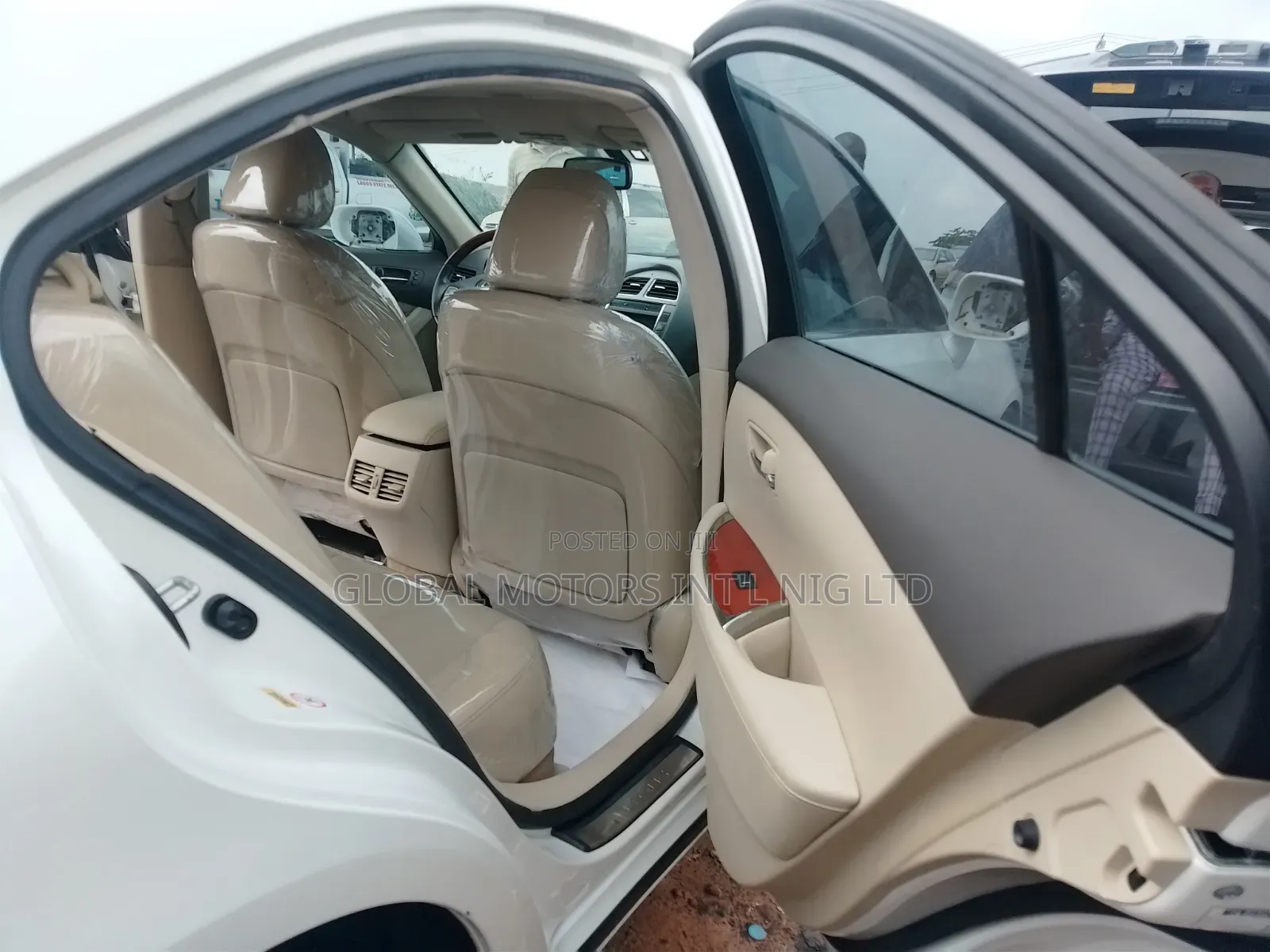 Lexus Es350 2011 Full Option