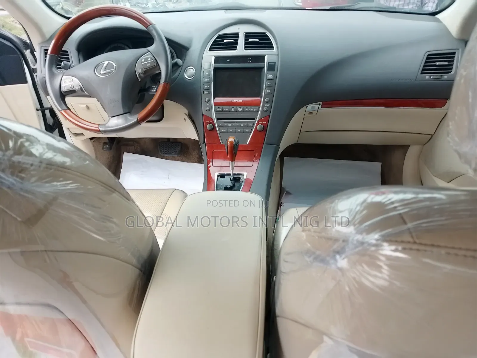 Lexus Es350 2011 Full Option