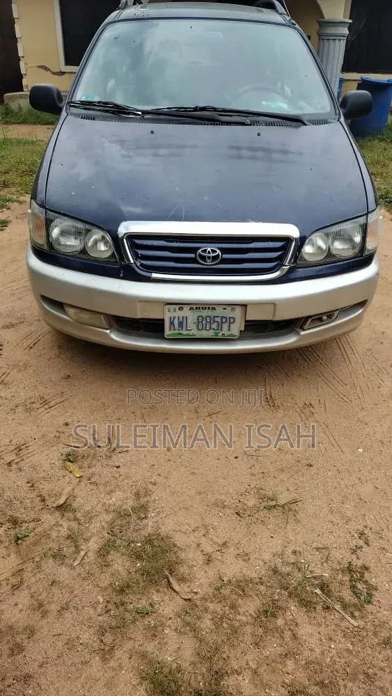 Toyota Picnic 2.0 FWD 2005 Blue