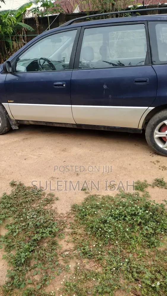 Toyota Picnic 2.0 FWD 2005 Blue