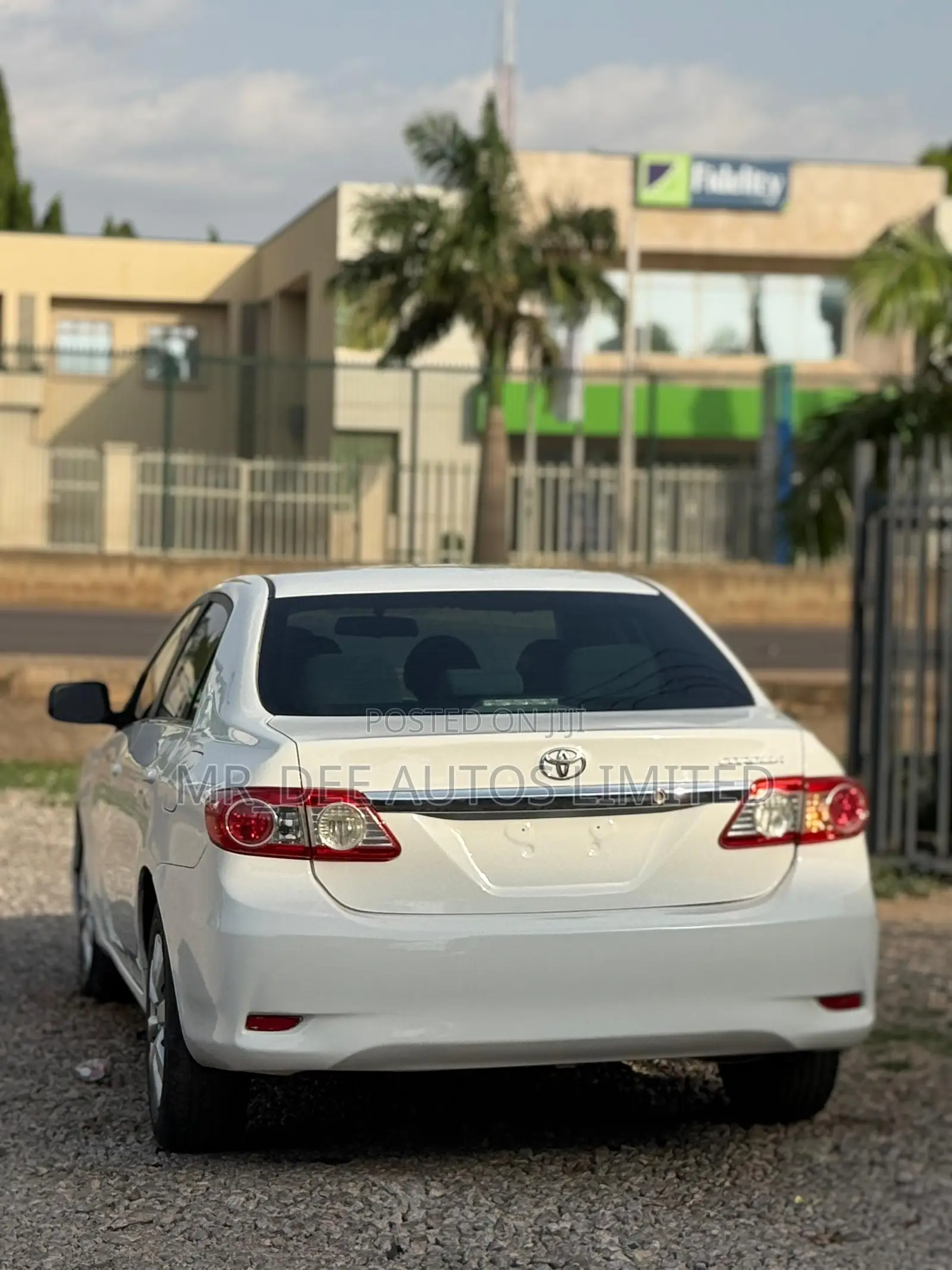 Toyota Corolla 2013 White