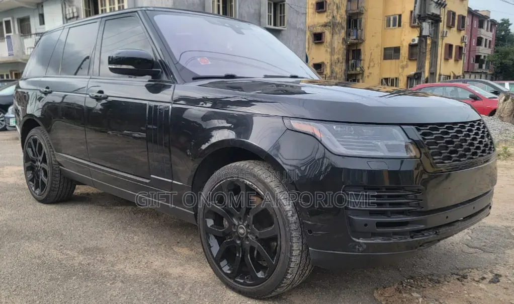 Land Rover Range Rover P525 HSE SWB 2020 Black